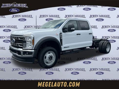 New 2025 Ford F450 XL w/ XL Chrome Package image 1