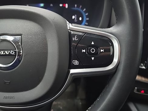 Used 2023 Volvo XC60 B5 Plus w/ Climate Package AWD/4WD image 24