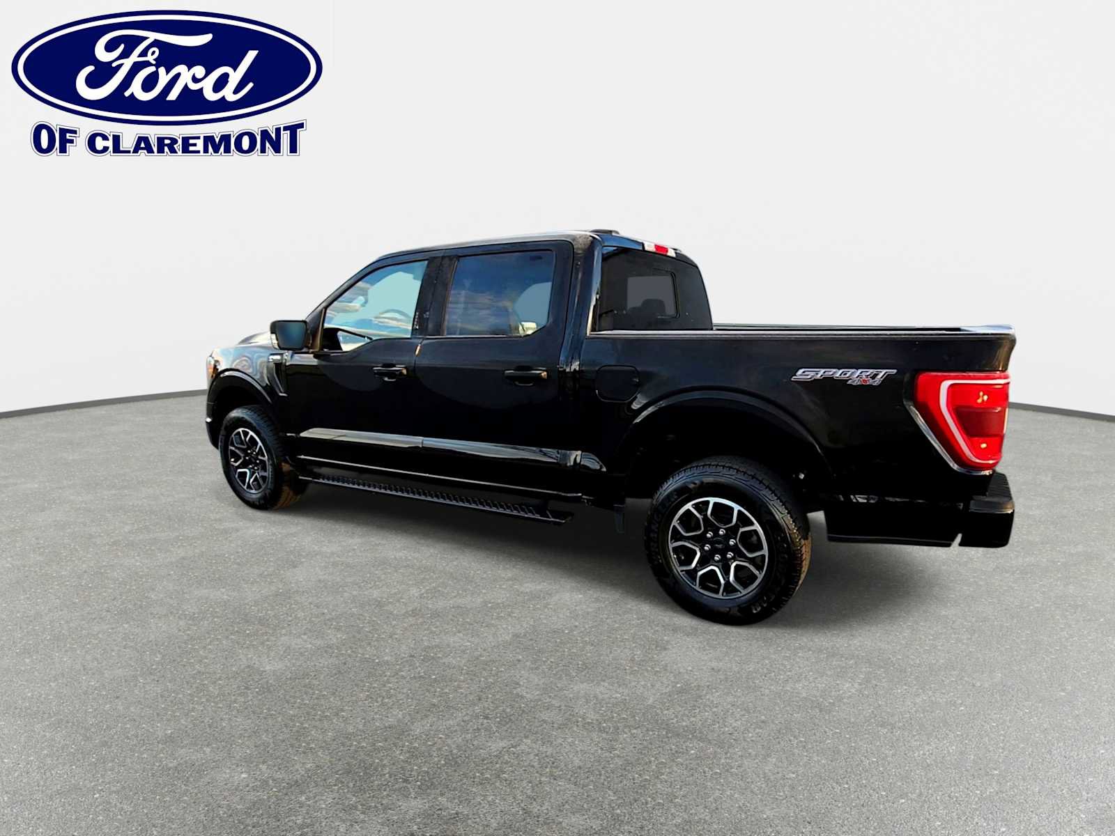 Used 2021 Ford F150 XLT w/ Equipment Group 302A High AWD/4WD image 6
