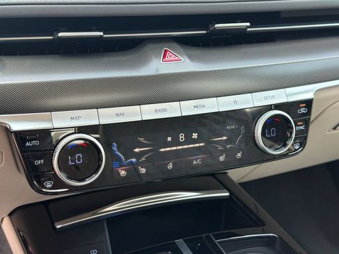 Used 2024 Genesis G80 3.5T Sport AWD/4WD image 33