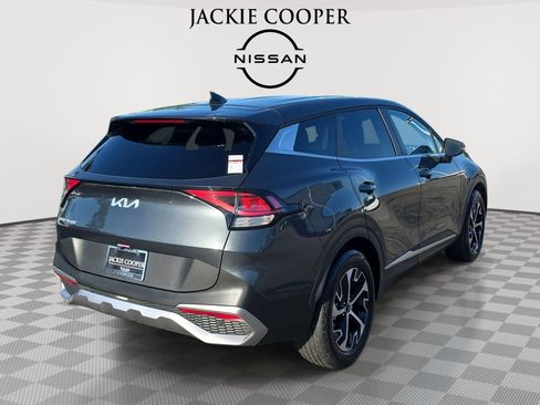 Used 2025 Kia Sportage EX FWD image 5