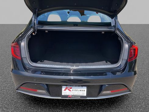 Used 2023 Hyundai Sonata SE FWD image 9