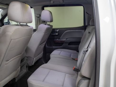 Used 2016 GMC Sierra 1500 SLE w/ SLE Value Package image 3