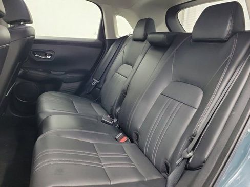Certified 2024 Honda HR-V EX-L image 11