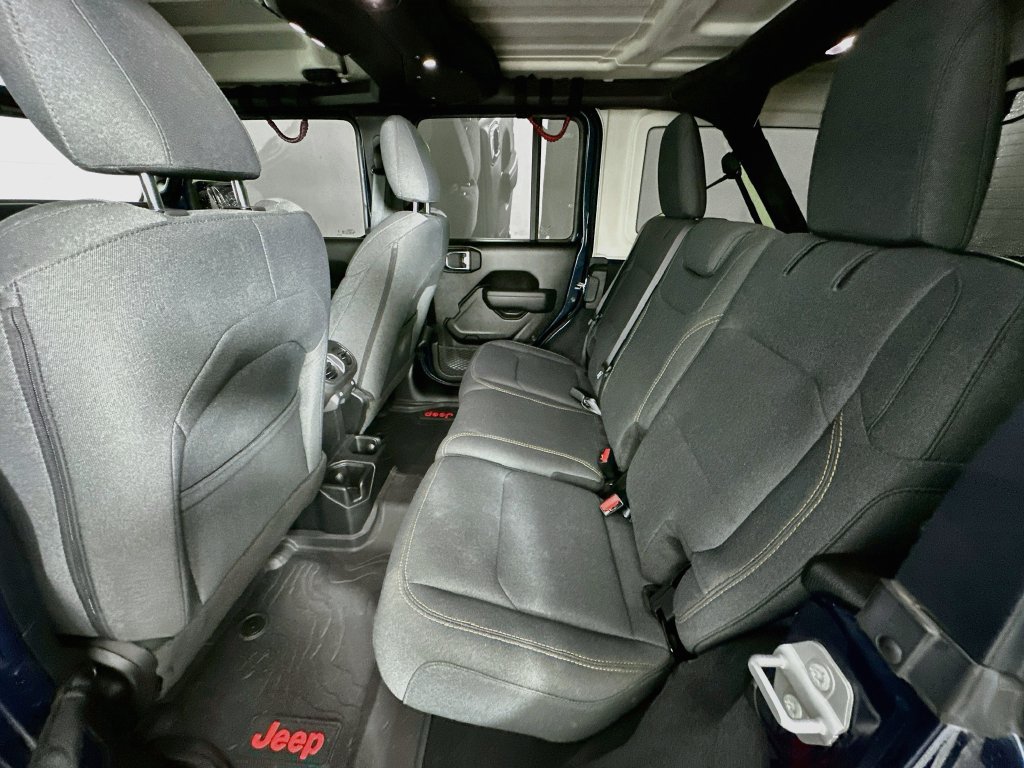 Used 2025 Jeep Wrangler Unlimited Sport AWD/4WD image 30