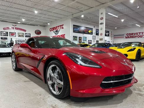 Used 2015 Chevrolet Corvette Stingray Coupe w/ 2LT Preferred Equipment Group RWD image 5