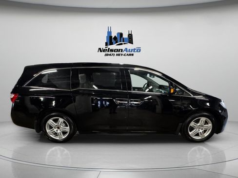 Used 2012 Honda Odyssey Touring image 3