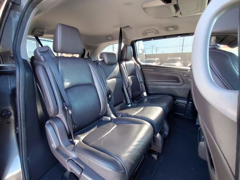Used 2018 Honda Odyssey EX-L image 42