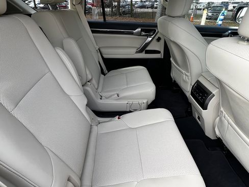 Certified 2022 Lexus GX 460 Premium image 41