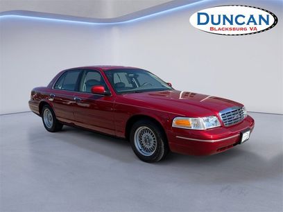Used 2000 Ford Crown Victoria LX