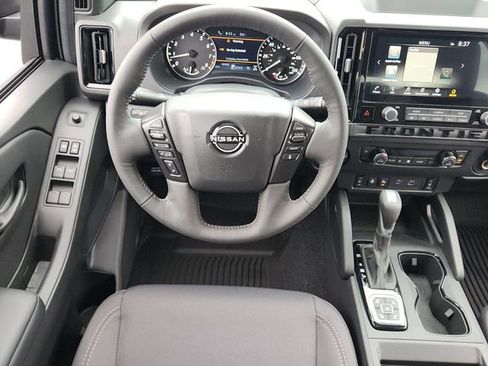 New 2026 Nissan Frontier SV w/ SV Convenience Package AWD/4WD image 11