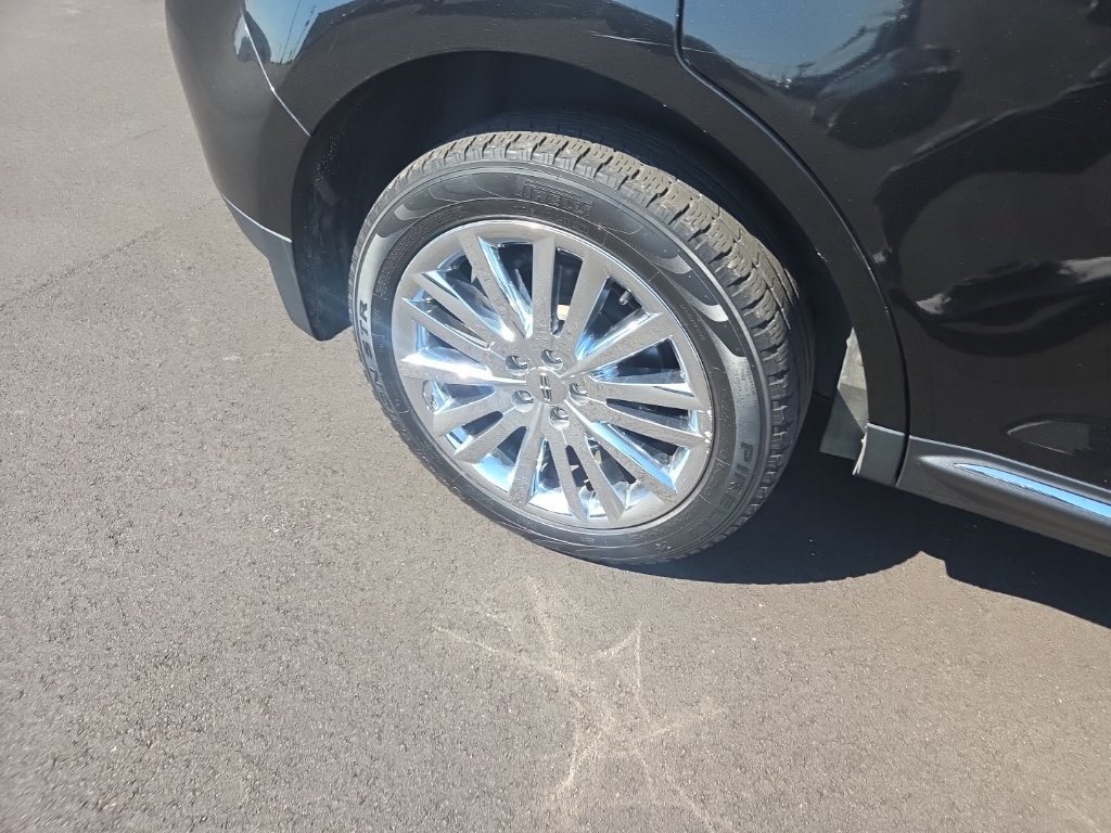 Used 2015 Lincoln MKX FWD w/ Equipment Group 102A image 20