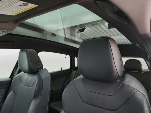 Used 2023 Volkswagen ID.4 Pro S RWD image 11