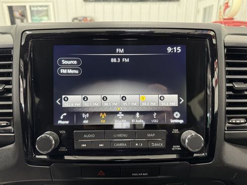 Used 2022 Nissan Frontier PRO-4X image 10