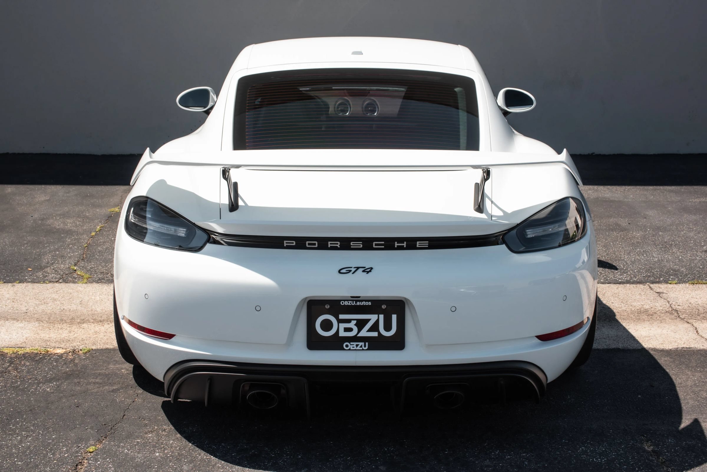 Used 2020 Porsche 718 Cayman GT4 RWD image 31