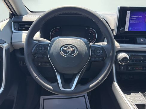 Used 2025 Toyota RAV4 XLE w/ Convenience Package AWD/4WD image 19