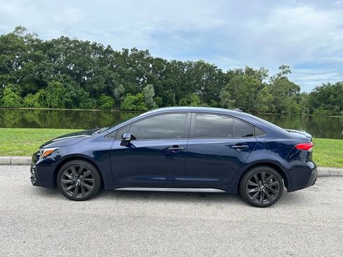 Certified 2024 Toyota Corolla SE FWD image 3