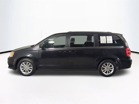Used 2019 Dodge Grand Caravan SXT FWD image 8