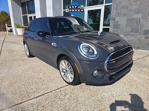 Used 2015 MINI Cooper S image 5
