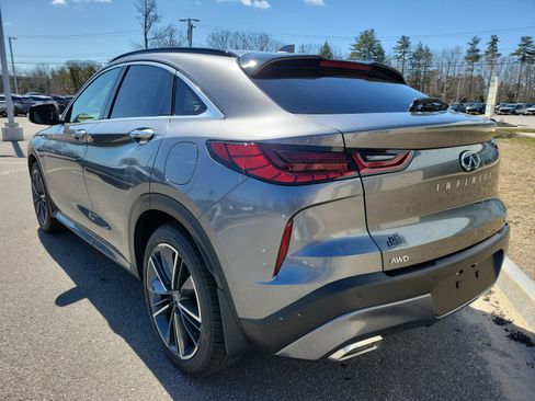 New 2025 INFINITI QX55 Essential image 5