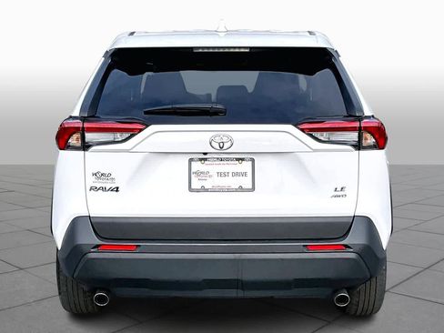 Certified 2025 Toyota RAV4 LE image 5