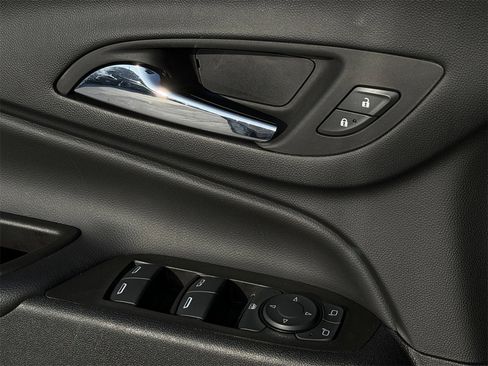 Certified 2023 Chevrolet Equinox LT image 25