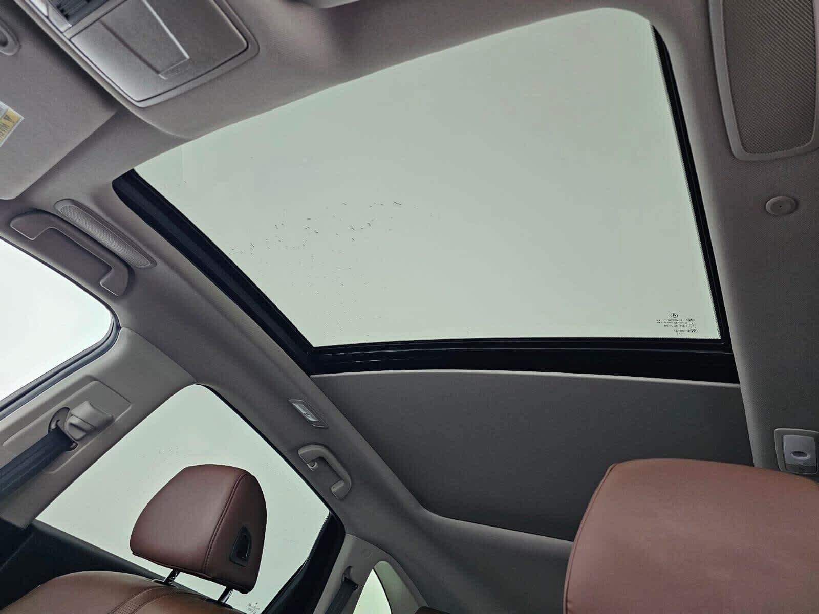 Used 2023 Acura RDX w/ Technology Package FWD image 22