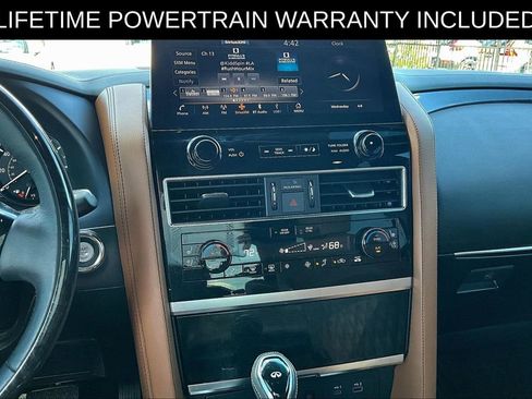Certified 2024 INFINITI QX80 Sensory image 8
