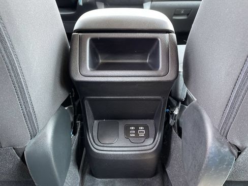 Used 2023 Subaru Ascent 8-Passenger AWD/4WD image 36