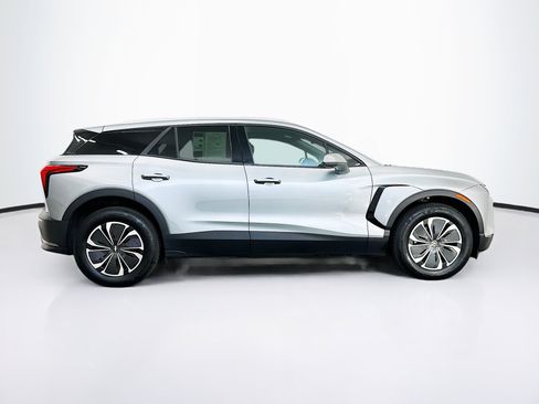 Used 2024 Chevrolet Blazer EV LT AWD/4WD image 10