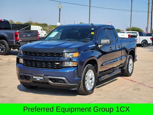 Used 2022 Chevrolet Silverado 1500 Custom RWD image 3