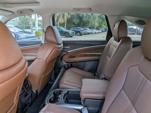 Used 2019 Acura MDX w/ Advance Package FWD image 13
