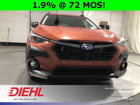 Used 2025 Subaru Crosstrek 2.0i Premium image 2