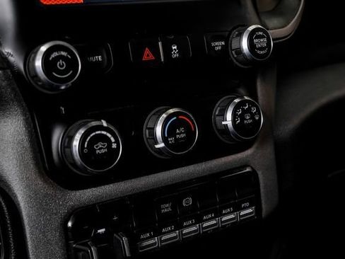 Used 2024 RAM 5500 Tradesman w/ Chrome Appearance Group AWD/4WD image 24