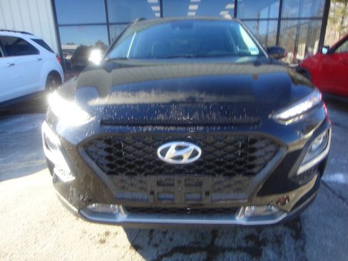 Used 2021 Hyundai Kona SEL Plus image 2