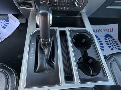 Used 2019 Ford F150 Lariat image 23