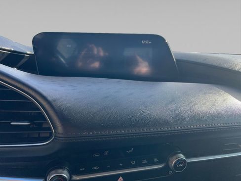 Used 2024 MAZDA MAZDA3 s image 20