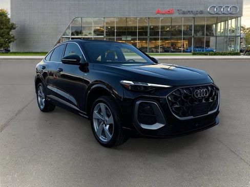 New 2026 Audi Q5 Premium Plus AWD/4WD image 1