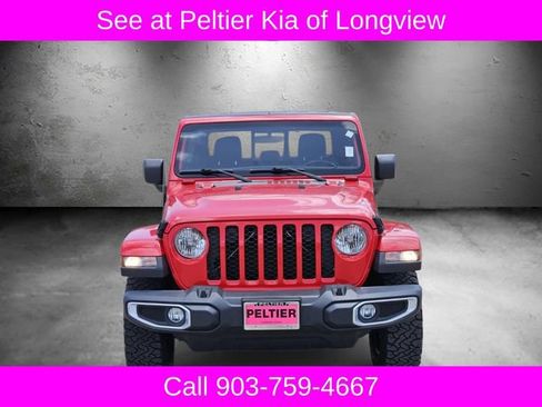 Used 2021 Jeep Gladiator Sport AWD/4WD image 2