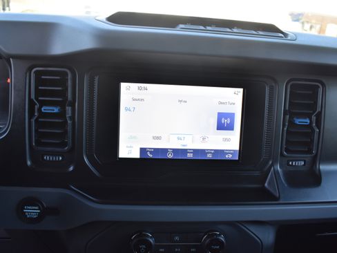 Used 2023 Ford Bronco Black Diamond image 22