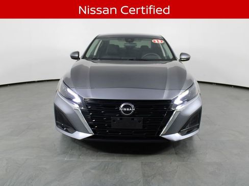 Certified 2023 Nissan Altima 2.5 S FWD image 2