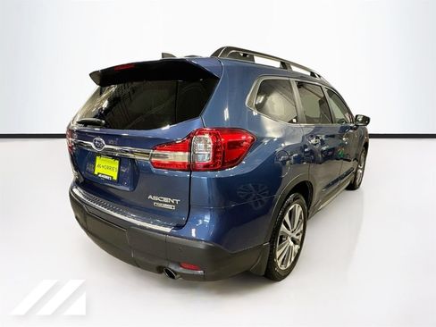 Used 2022 Subaru Ascent Touring AWD/4WD image 4