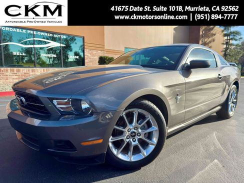 Used 2010 Ford Mustang Premium image 1