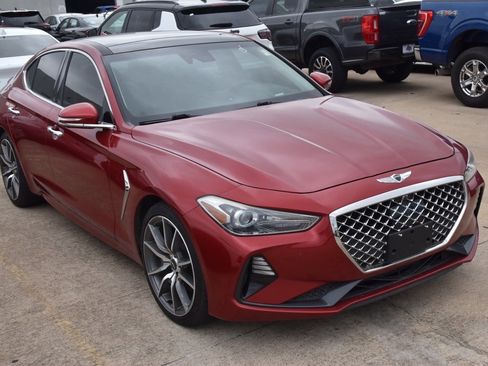 Used 2019 Genesis G70 2.0T Advanced w/ Dynamic Package image 4