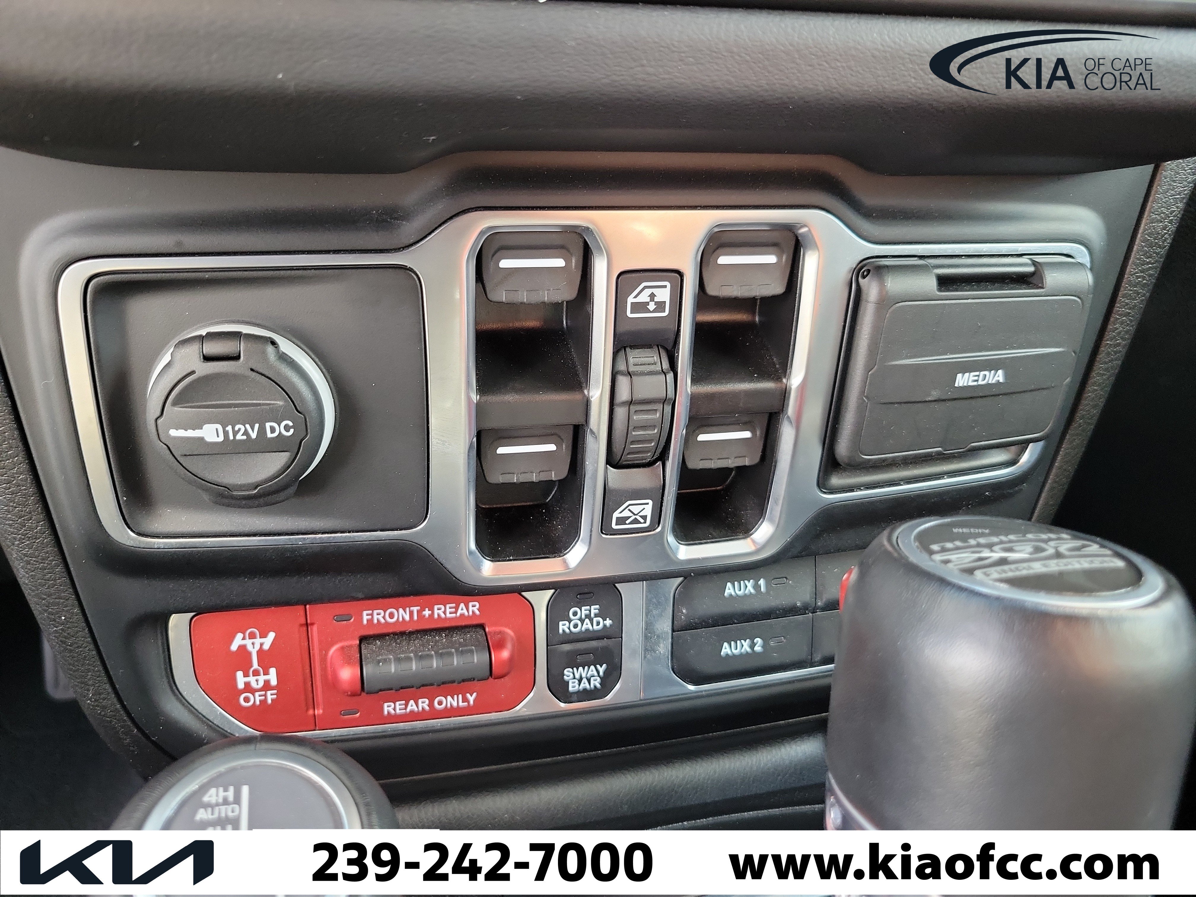 Used 2024 Jeep Wrangler Unlimited Rubicon 392 AWD/4WD image 27
