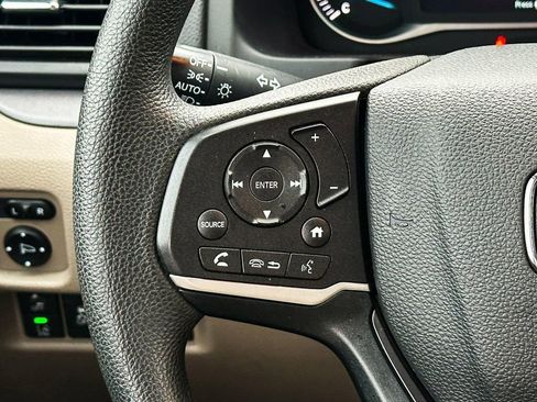 Used 2019 Honda Pilot LX image 21