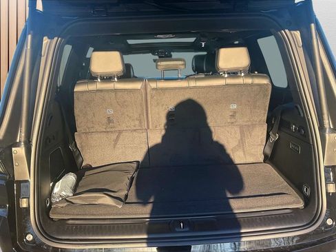 New 2026 Jeep Grand Wagoneer Limited AWD/4WD image 27