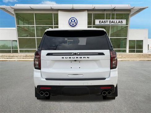 Used 2024 Chevrolet Suburban Z71 w/ Off-Road Capability Package image 4