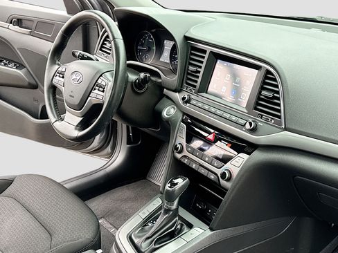 Used 2018 Hyundai Elantra Value Edition image 5