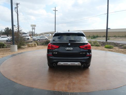 Used 2019 BMW X3 sDrive30i w/ Driving Assistance Package image 3